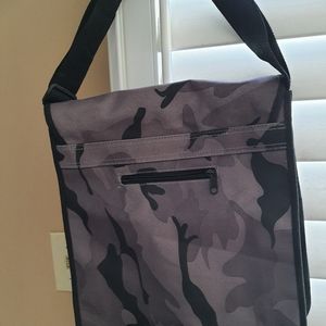 Large messenger bag